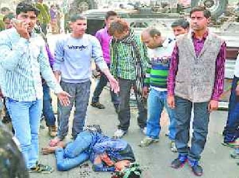 Reflex tempo collided with the bicycle track, nine injured